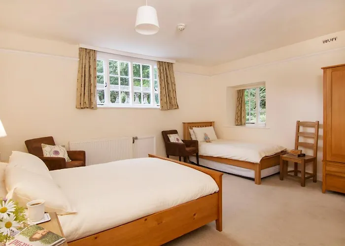 Hall Christian Retreat Centre Hotel