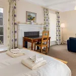 Hall Christian Retreat Centre Hotel *