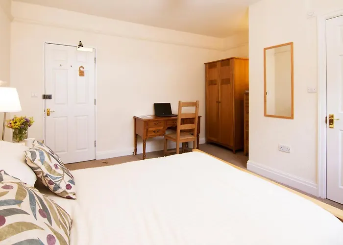 Hall Christian Retreat Centre * Rydal