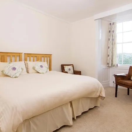 فندق Hall Christian Retreat Centre Rydal